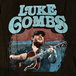 Luke Combs Graphic Band Tee - country music vintage band t-shirt